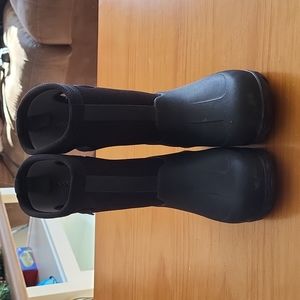 Size 11 boys winter bog boots